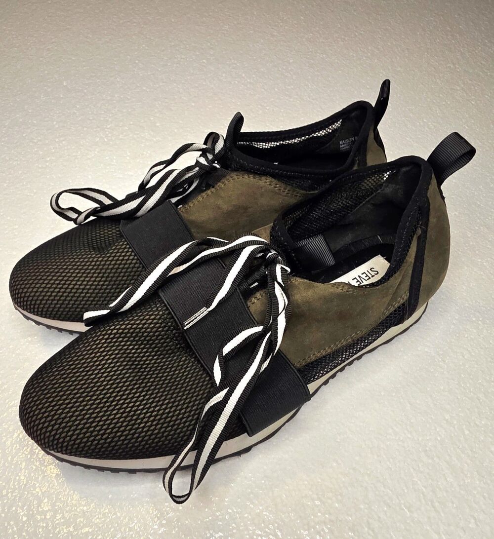 Ladies Steve Madden Antics Sneakers Size 8  Green